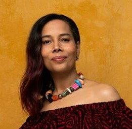 Photo of Rhiannon Giddens